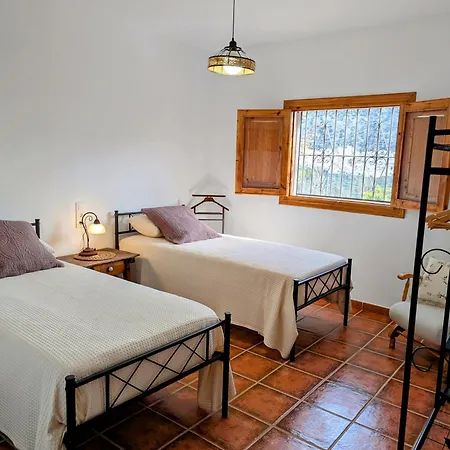 4 Personas, 2 Y Terraza Sombreada - El Cortijo Escondido, La Uva Frühstückspension Ohanes
