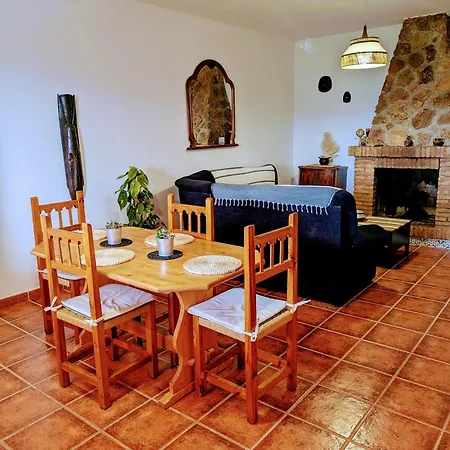 4 Personas, 2 Y Terraza Sombreada - El Cortijo Escondido, La Uva Frühstückspension *