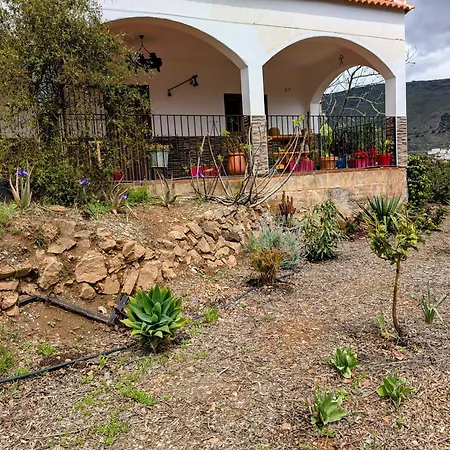 4 Personas, 2 Y Terraza Sombreada - El Cortijo Escondido, La Uva *