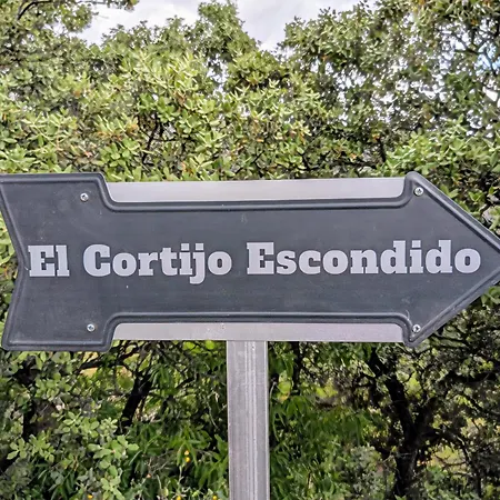 4 Personas, 2 Y Terraza Sombreada - El Cortijo Escondido, La Uva Bed & Breakfast
