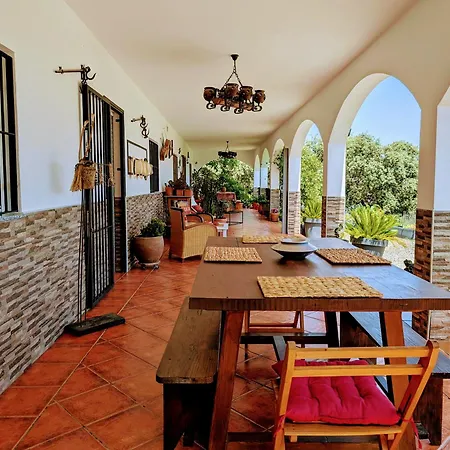 Bed & Breakfast 4 Personas, 2 Y Terraza Sombreada - El Cortijo Escondido, La Uva *